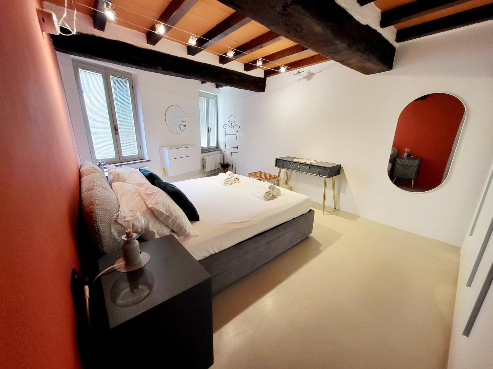 New Street House Parma